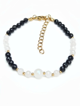 Kobiecość, miłość, ochrona