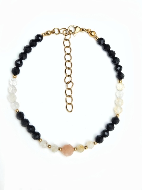 Szczęśliwa i bogata